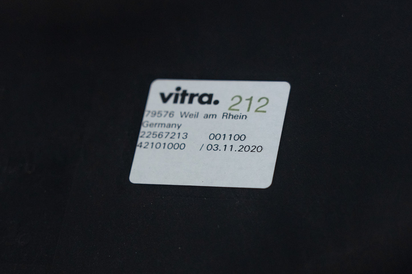 Vitra Pivot High Stool Bürostuhl