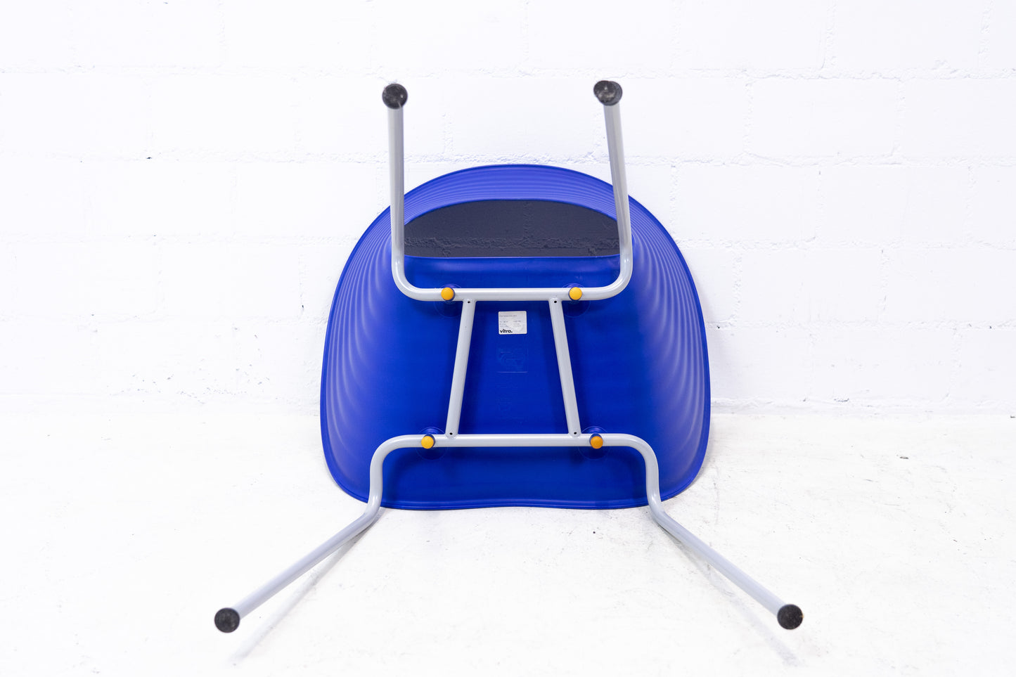 Vitra Tom Vac Stuhl Ron Arad Nr. 5